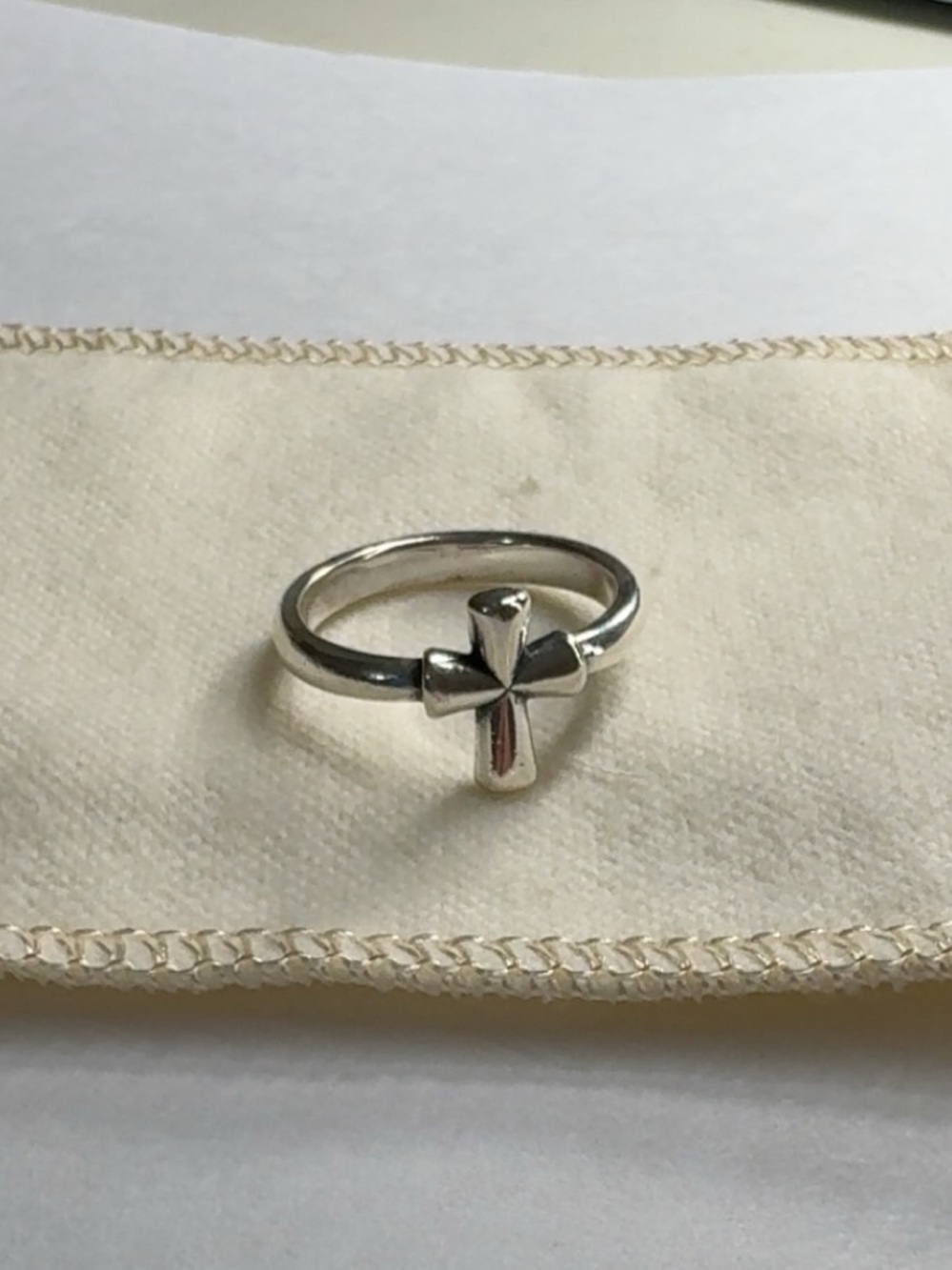 James Avery Silver Cross Ring - Polished Sterling Look